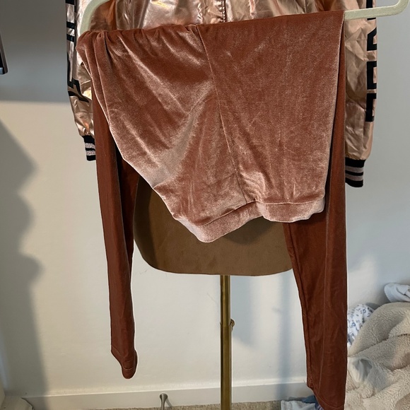 H&M Velvet Leggings - Picture 1 of 3